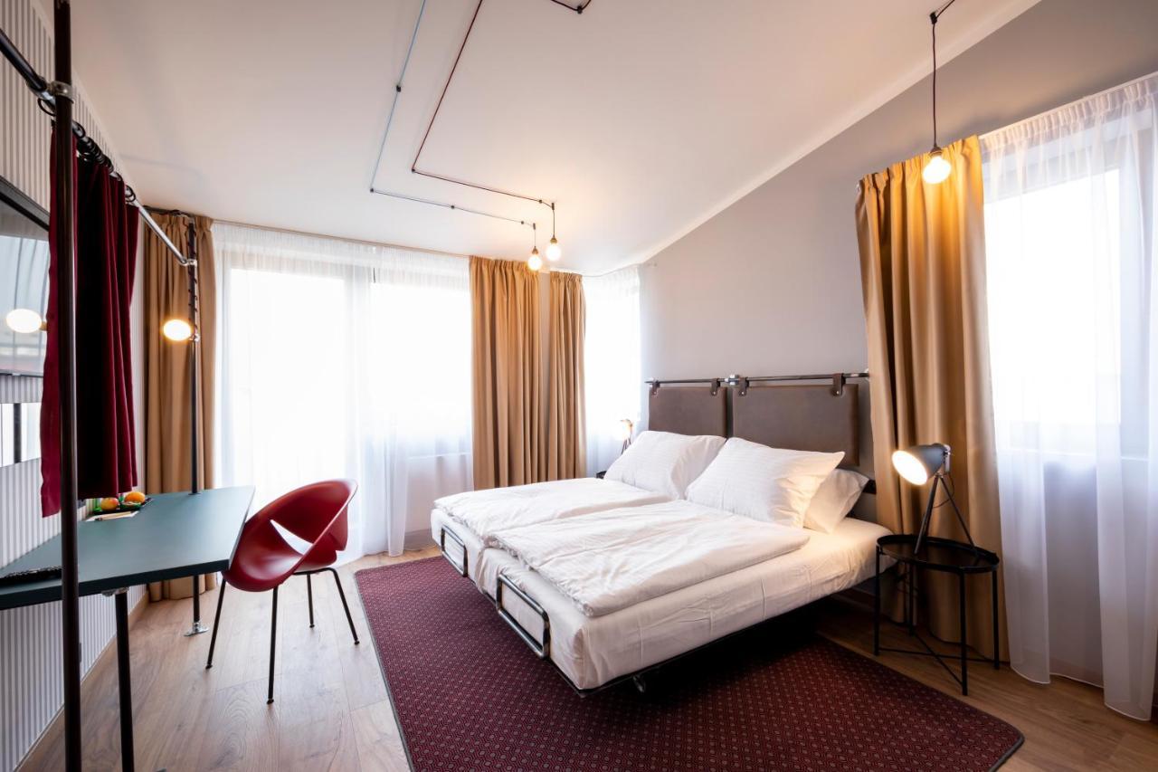 Miss Sophie'S Downtown Hotel Prague Exterior photo